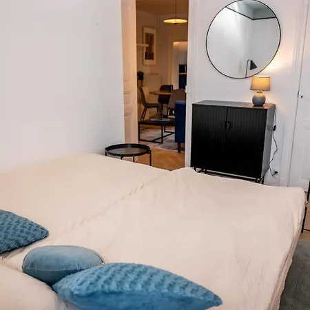 Les Teintes Royales Apartment Reims